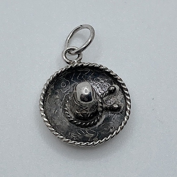 Vtg Taxco Sterling Silver Sombrero Charm Pendant.7